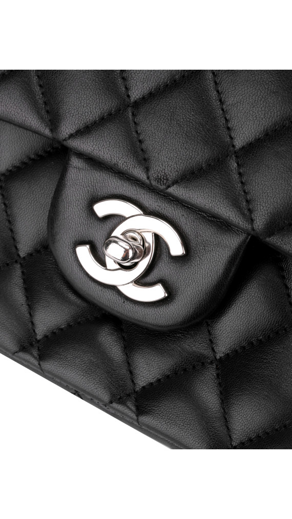 Chanel Classic Double Flap Bag Size Medium