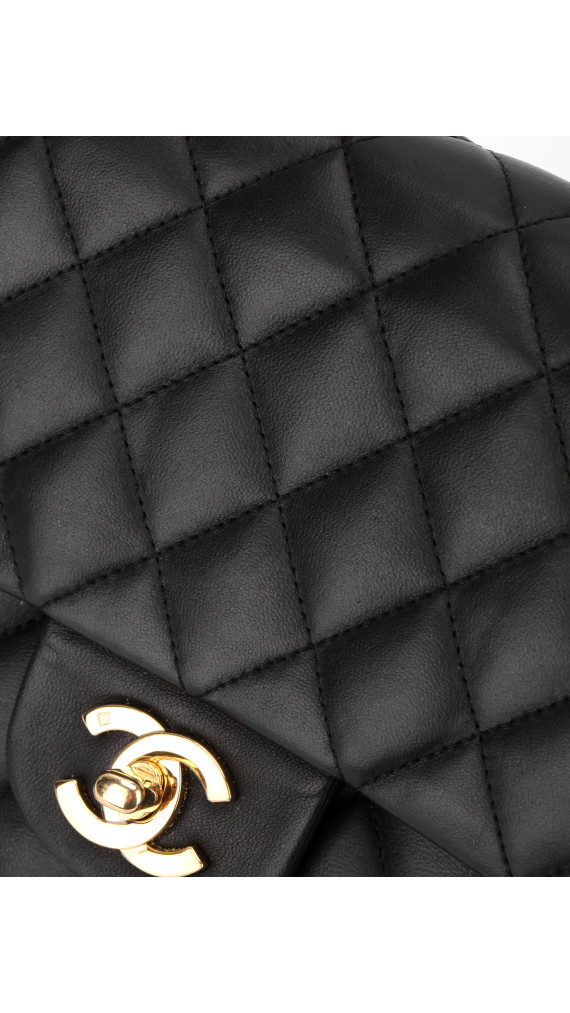Chanel Classic Double Flap Bag i Size Medium Sort Lammeskinn