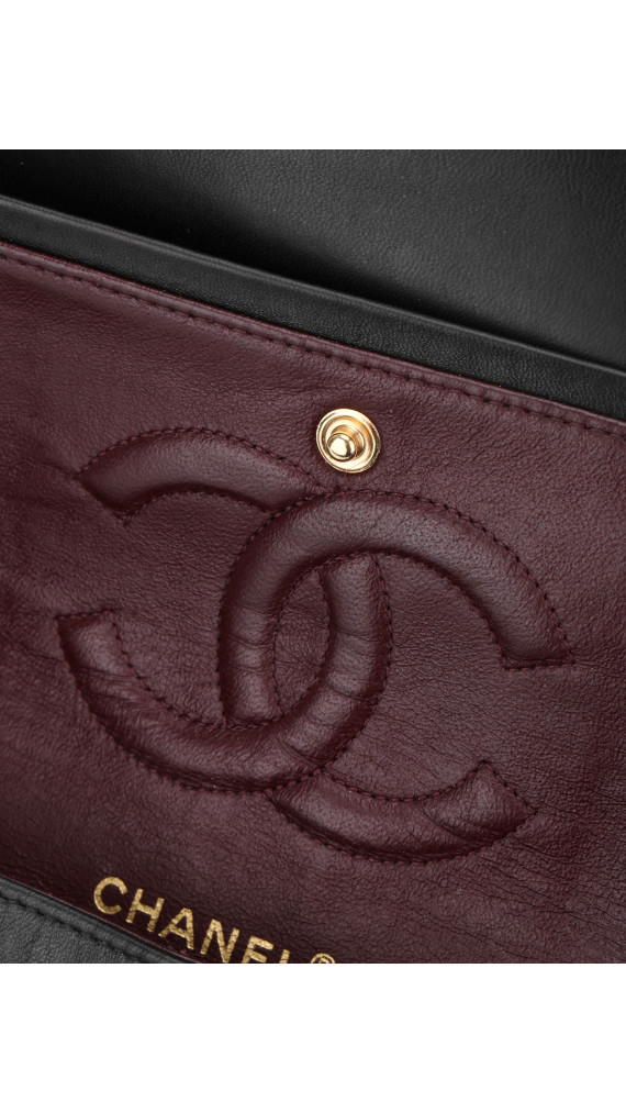 Chanel Classic Double Flap Bag i Size Medium Sort Lammeskinn