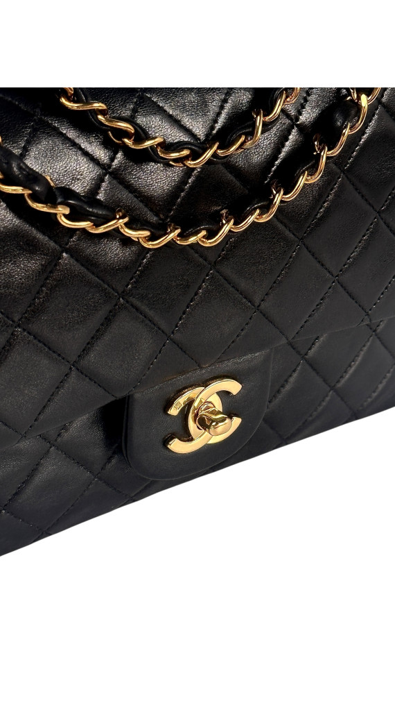 Chanel Classic Double Flap Size Medium