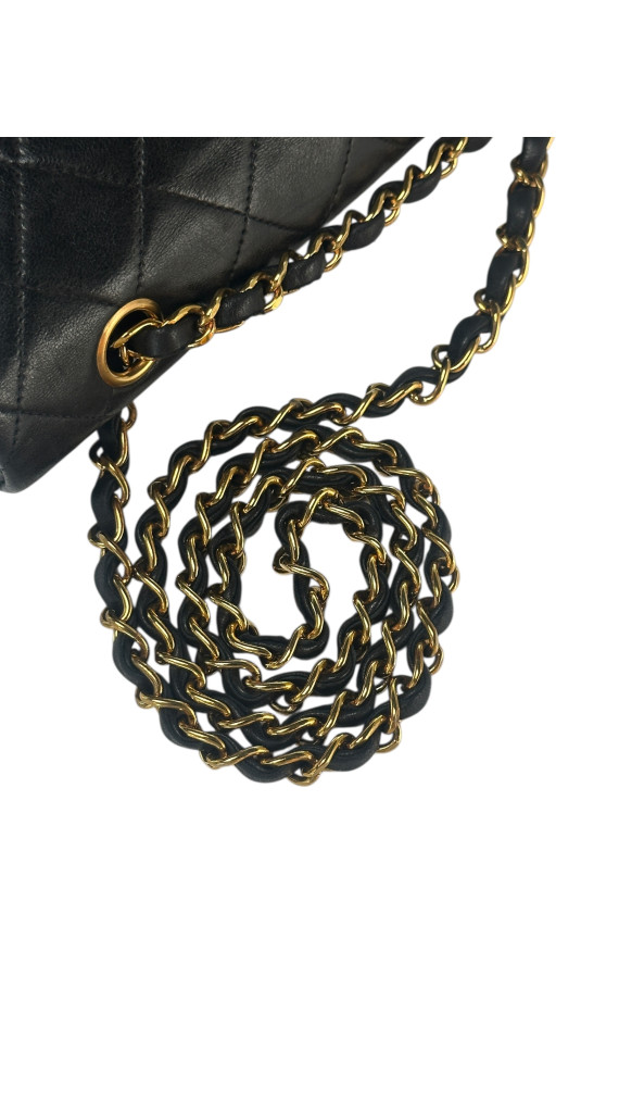 Chanel Classic Double Flap Size Medium