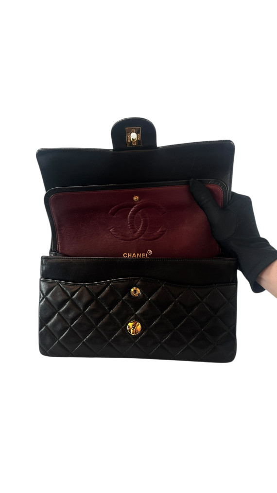 Chanel Classic Double Flap Size Medium