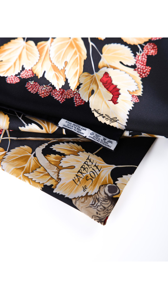 Hermes Silkeskjerf