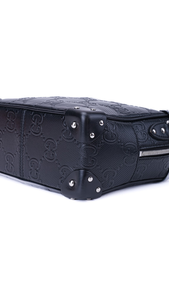 Gucci GG Supreme Camera Box Bag