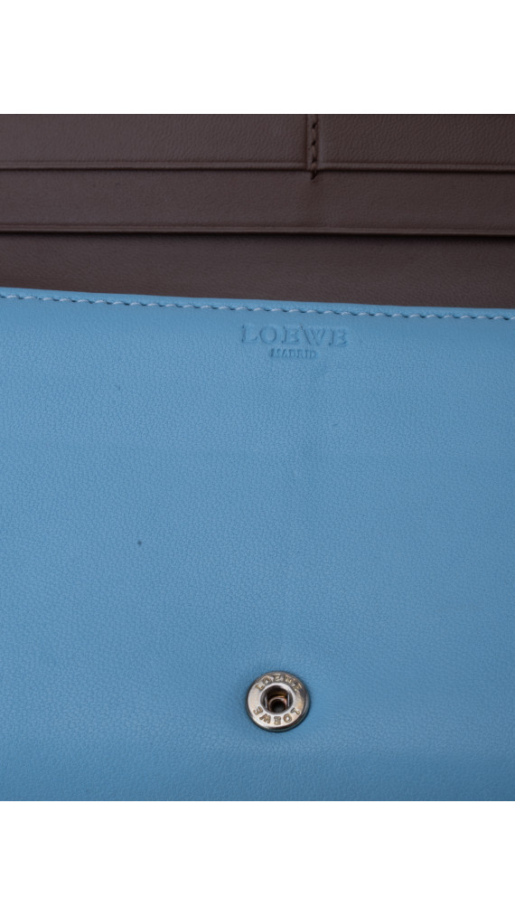 Loewe Lommebok i full sett