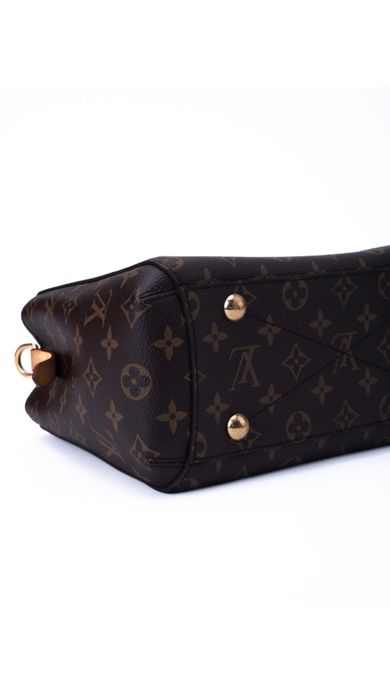 Louis Vuitton Montaigne BB Shoulder Bag
