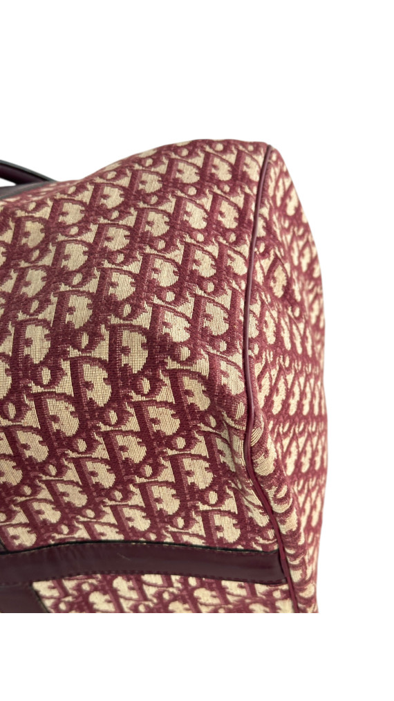 Dior Boston Bag 45 i Vinrød monogram