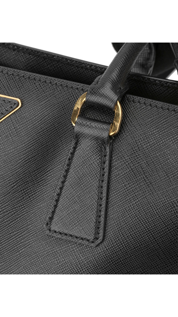 Prada Saffiano Lux Shoulder Bag Size Medium
