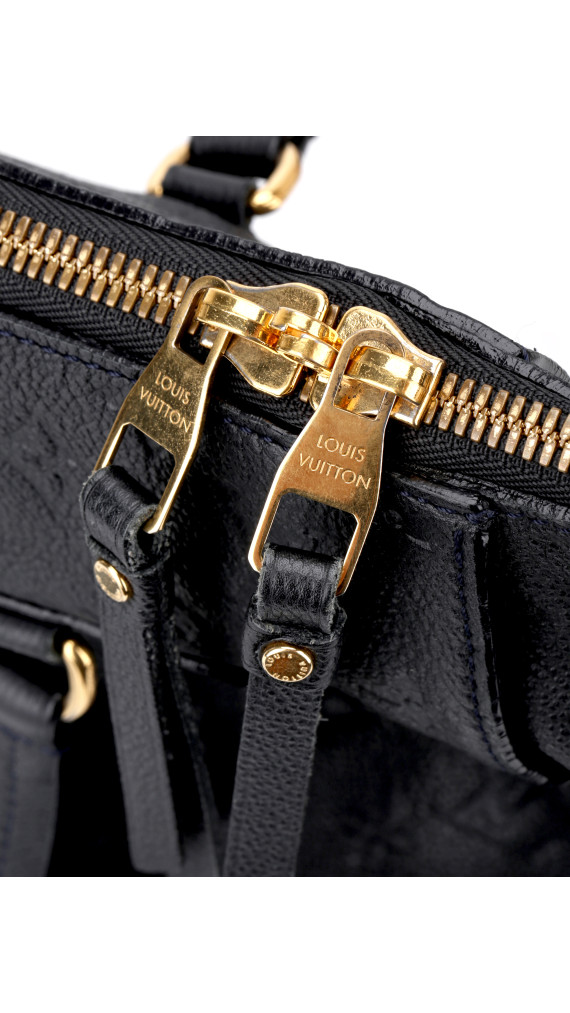 Louis Vuitton Tote Bag I Monogram