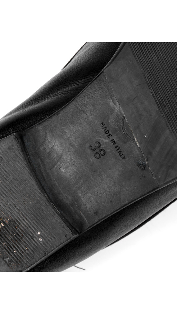 Chanel Ballerina Flats – Sort Skinn & Lakktå med CC-logo