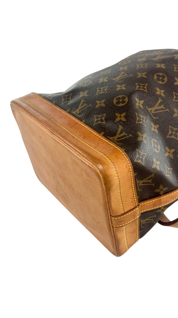 Louis Vuitton Noé GM Shoulder Bag