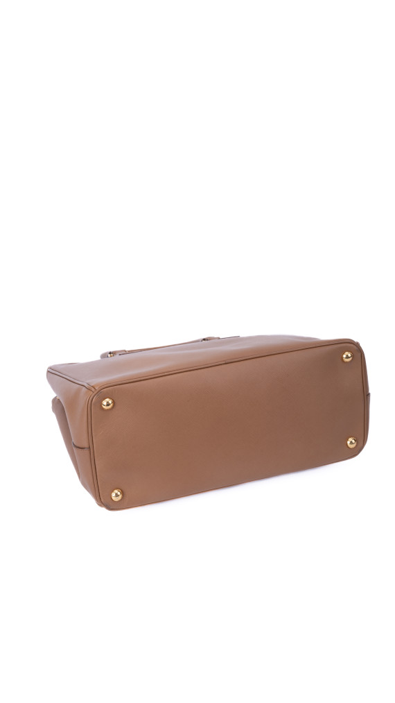 Prada Saffiano Shoulder Bag Karamellbrun