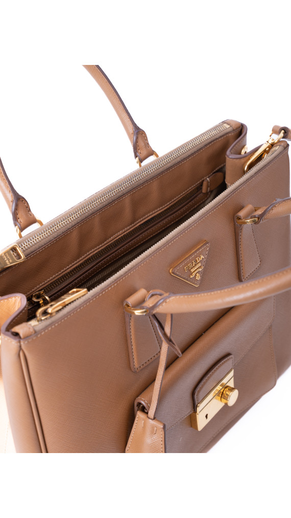 Prada Saffiano Shoulder Bag Karamellbrun