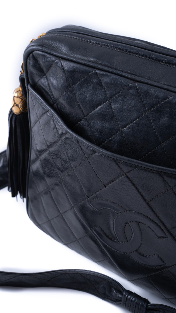 Vintage Chanel skulderveske i lammeskinn