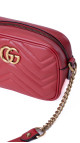 Gucci GG Marmont kamera-veske