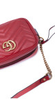 Gucci GG Marmont kamera-veske
