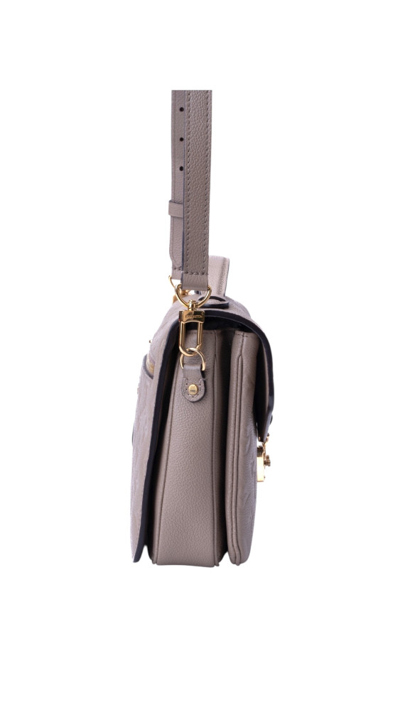 Louis Vuitton Métis Monogram Shoulder Bag