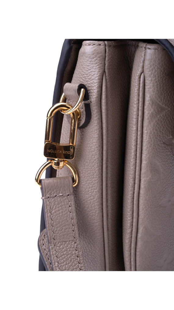 Louis Vuitton Métis Monogram Shoulder Bag