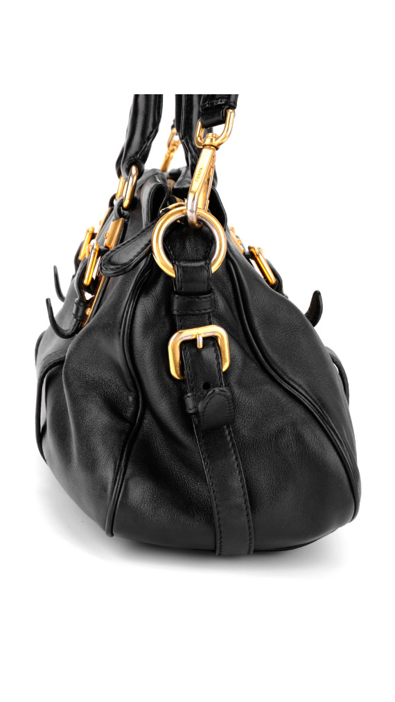 Prada Vitello Daino Gaufre Leather Shoulder Bag i Sort