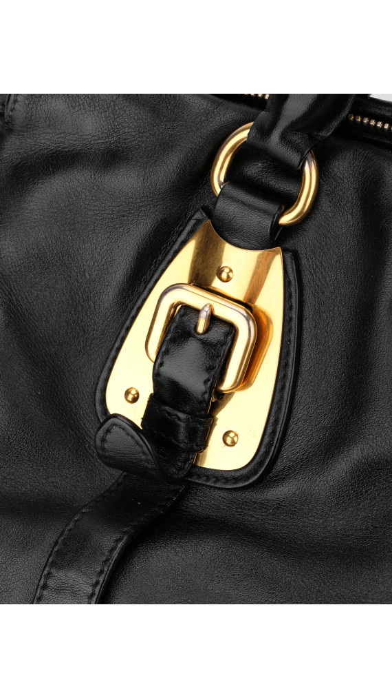 Prada Vitello Daino Gaufre Leather Shoulder Bag i Sort