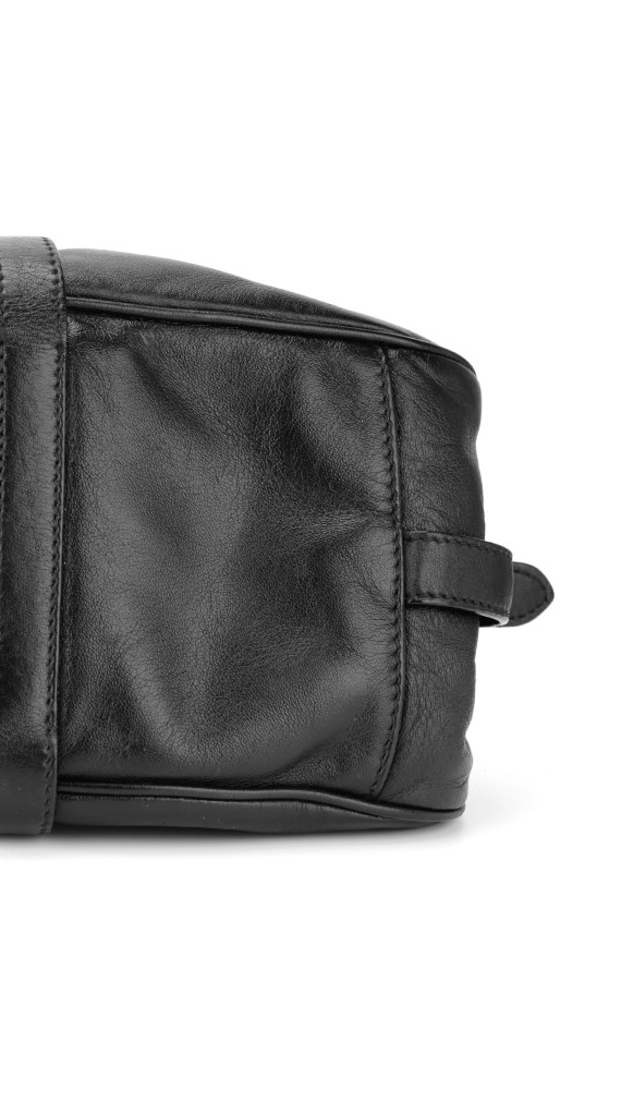 Prada Vitello Daino Gaufre Leather Shoulder Bag i Sort