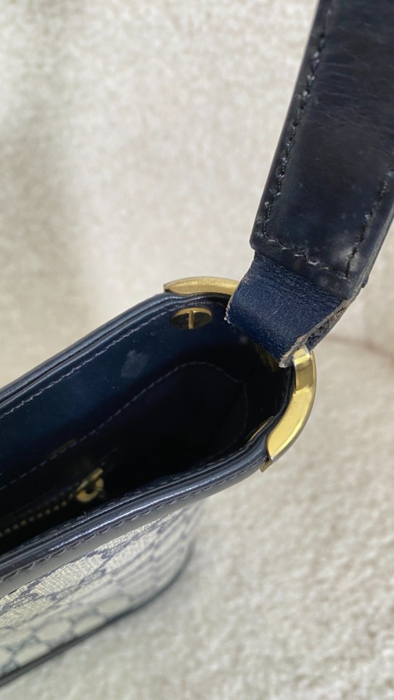 Vintage Gucci Shoulder Bag
