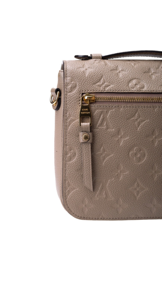 Louis Vuitton Métis Monogram Shoulder Bag