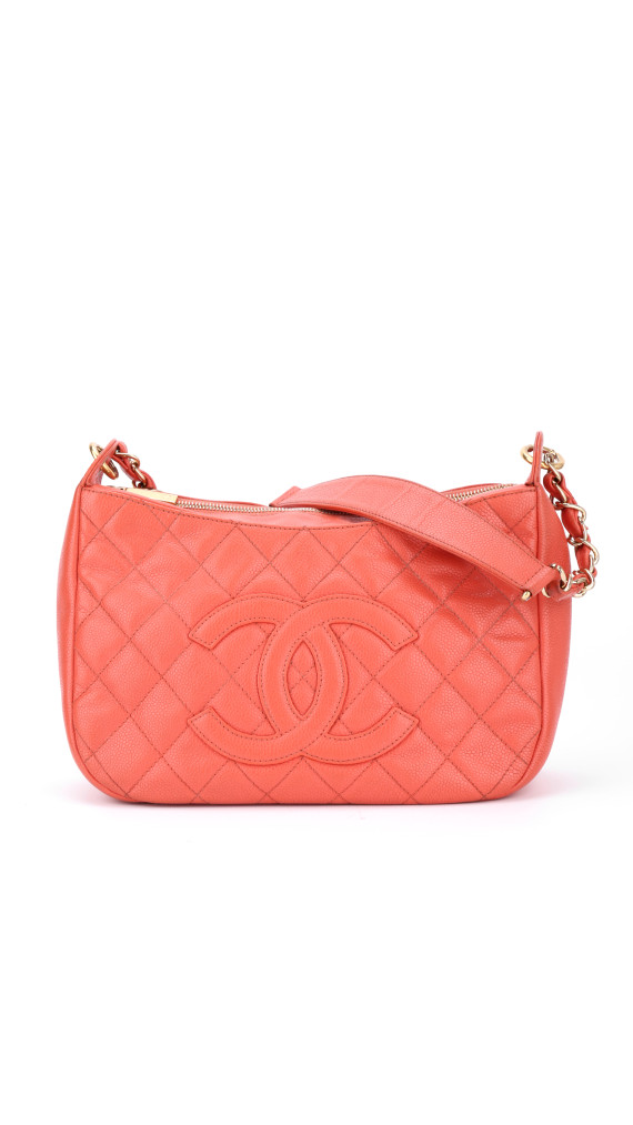 Chanel Shoulder Bag i Koralrød Caviar-skinn med CC-logo