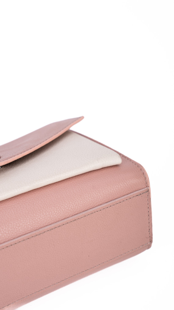 Louis Vuitton Lockme Chain Bag – Rosa og Sort Kalveskinn