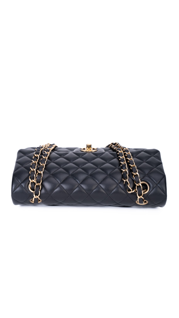 Chanel Classic Double Flap Bag – Sort Lammeskinn med Gullfarget Hardware