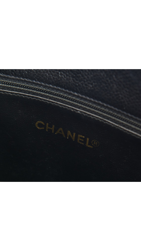 Chanel Vintage Quilted Caviar Leather Shoulder Bag