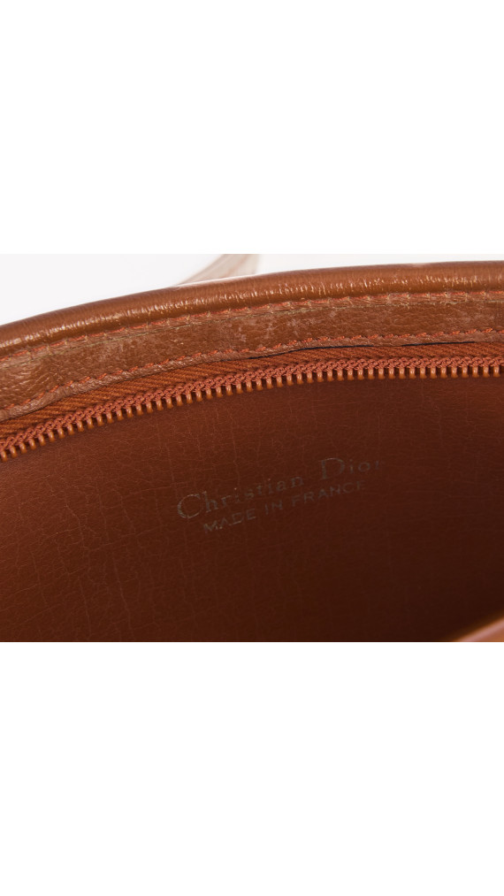 Christian Dior Vintage Skulderveske i Brun Skinn