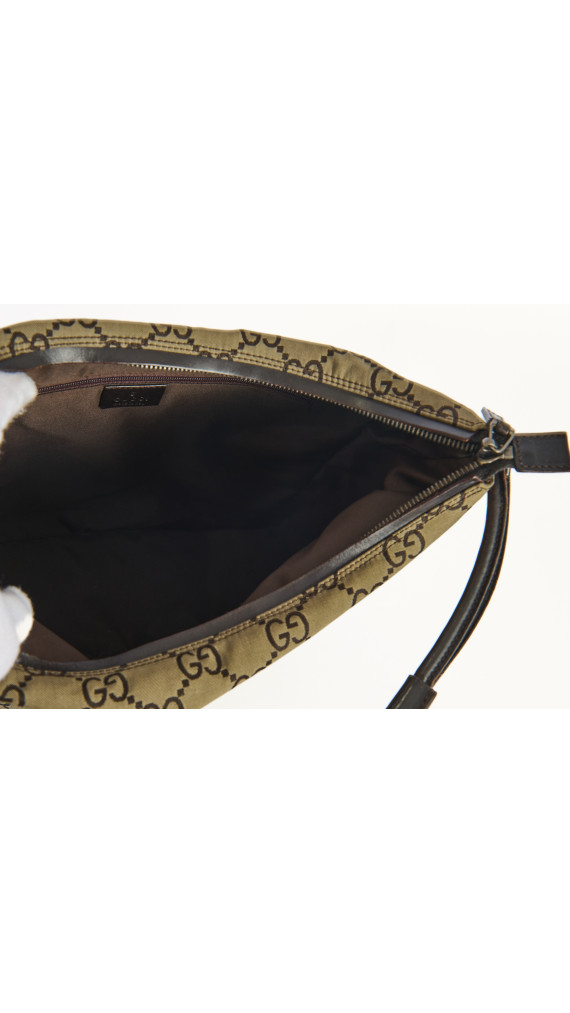 Gucci GG Monogram Hobo Bag med Skinnpaneler
