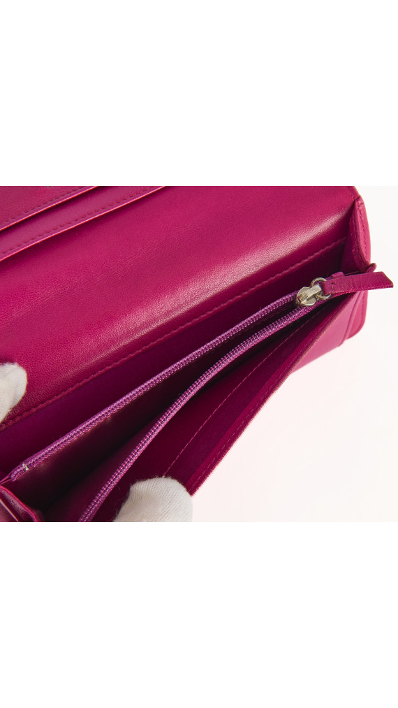 Chanel Camellia Lambskin Pink Wallet med Sølv CC-logo