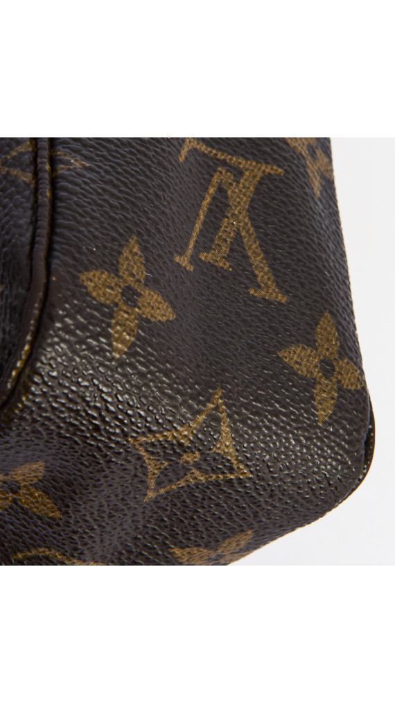 Louis Vuitton Trousse Toilette 23 i monogram