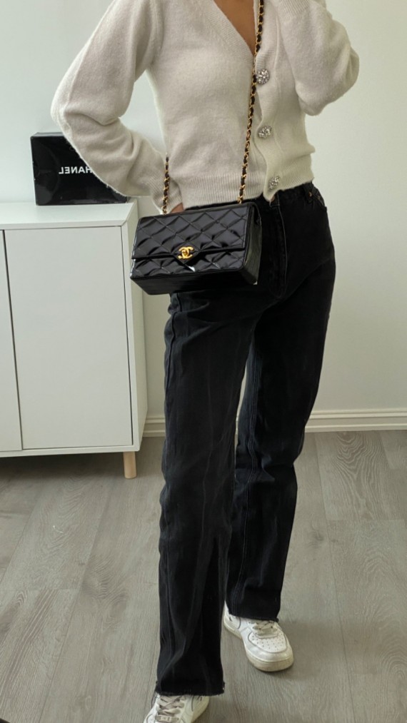 Chanel Single Flap Crossbody Bag Patent Leather