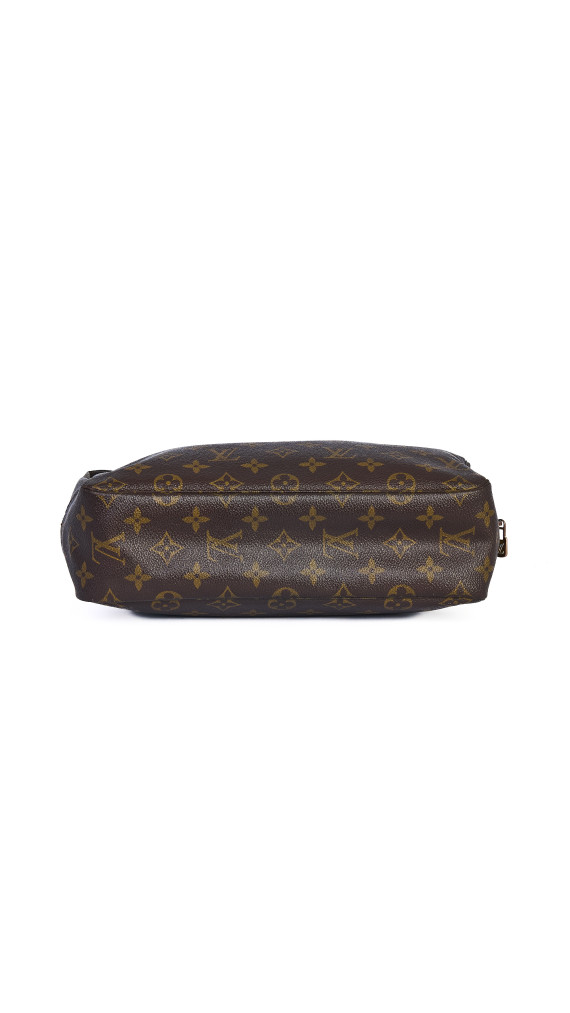 Louis Vuitton Trousse Toilette monogram
