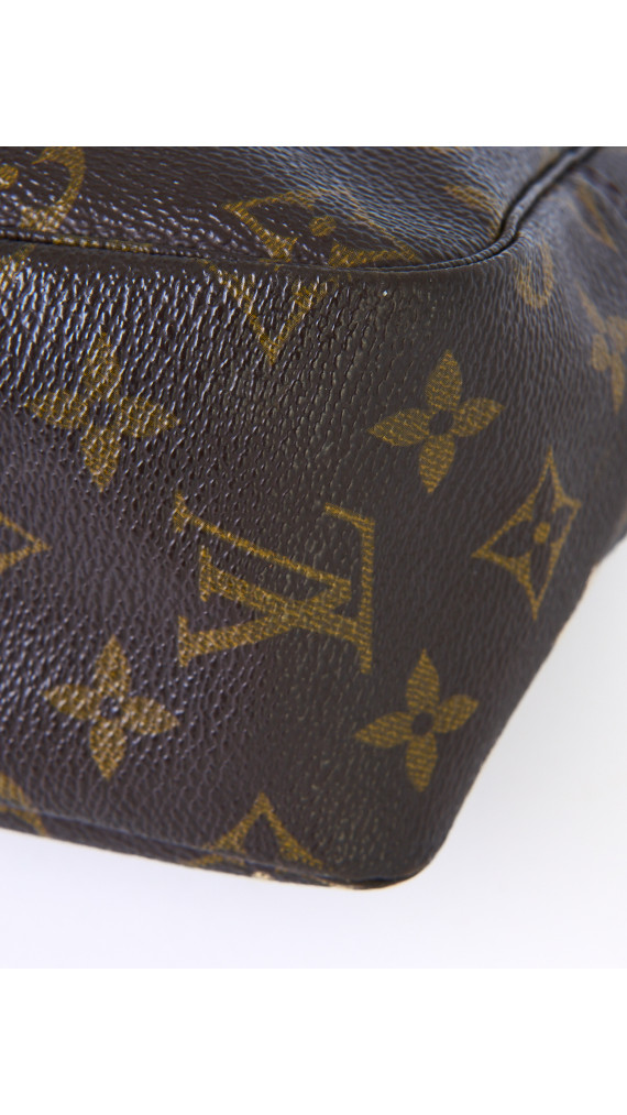 Louis Vuitton Trousse Toilette monogram
