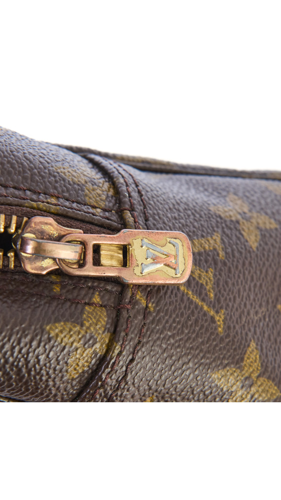 Louis Vuitton Trousse Toilette monogram