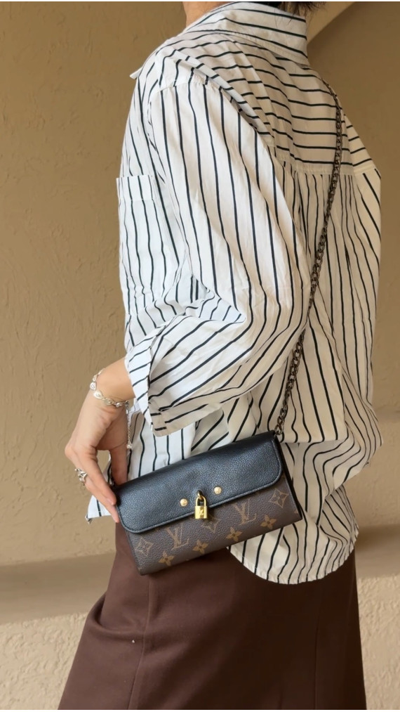 Louis Vuitton Sarah Wallet – Monogram Canvas