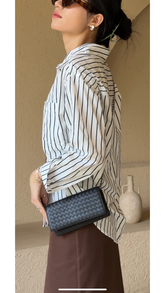 Bottega Veneta Continental Wallet – Intrecciato Skinn, Mørk Blå