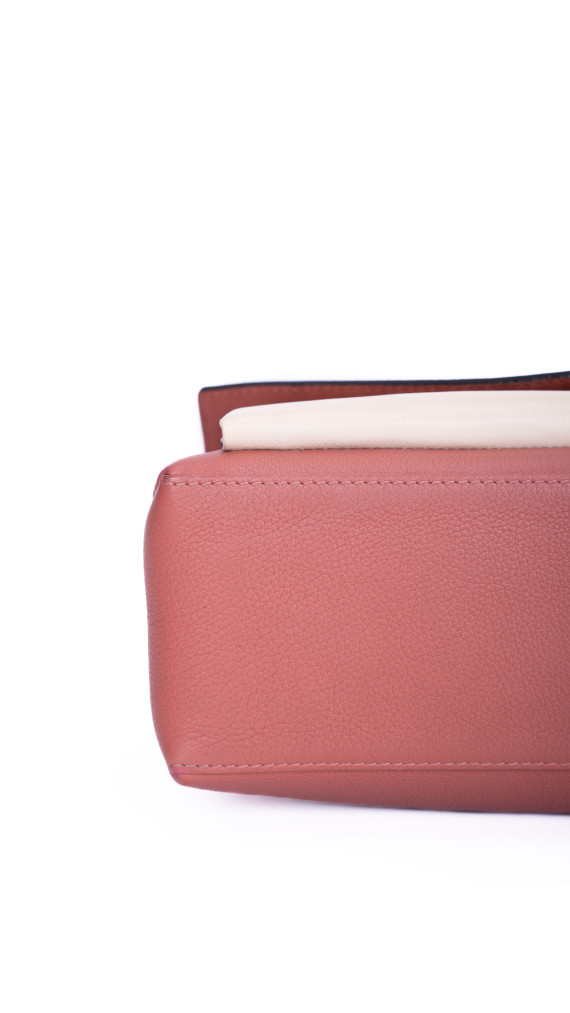 Louis Vuitton Lockme i Beige, Karamell og Korallrød