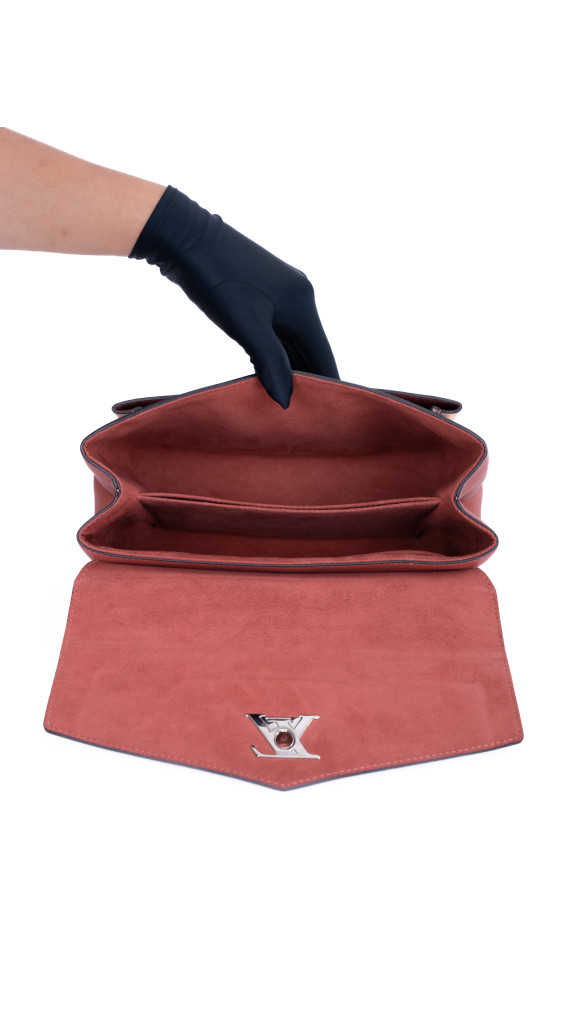 Louis Vuitton Lockme i Beige, Karamell og Korallrød
