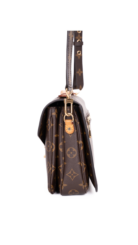 Louis Vuitton Pochette Métis Monogram Canvas