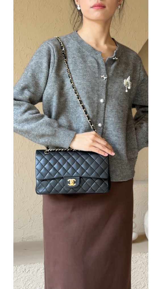 Chanel Classic Double Flap Bag Medium i Sort Lammeskinn