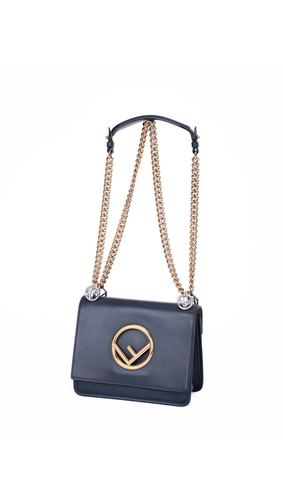 Fendi Kan I Shoulder Bag i Mørkeblå