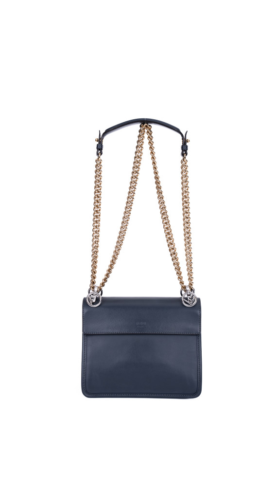 Fendi Kan I Shoulder Bag i Mørkeblå
