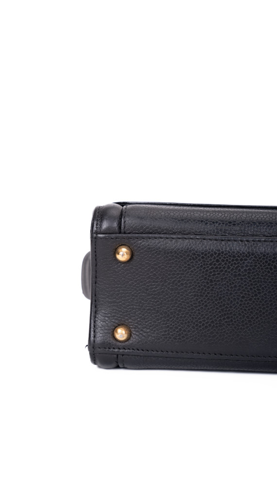 Chanel Vintage Skulderveske i Sort Caviar Skinn