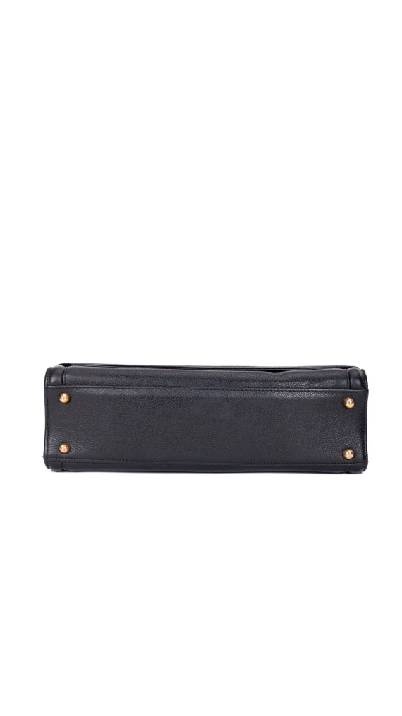 Chanel Vintage Skulderveske i Sort Caviar Skinn