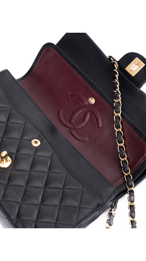 Chanel Classic Double Flap Bag Medium i Sort Lammeskinn
